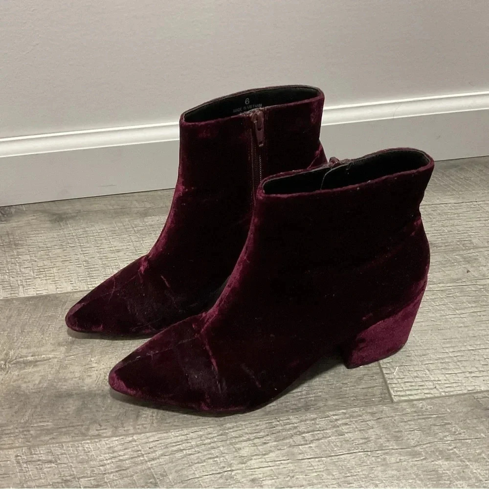 ASOS Velvet‎ Ankle Boots